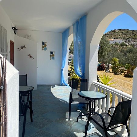 Cortijo Los Corazones Cantoria Kültér fotó